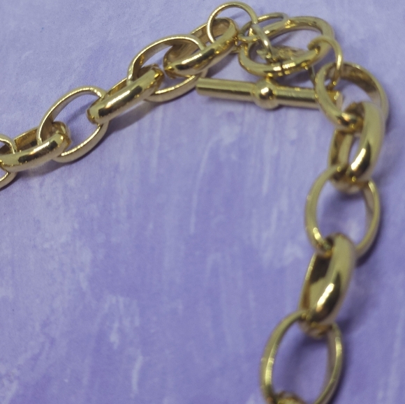 Anne Klein Classic Gold Tone Link Chain Necklace - Picture 5 of 9